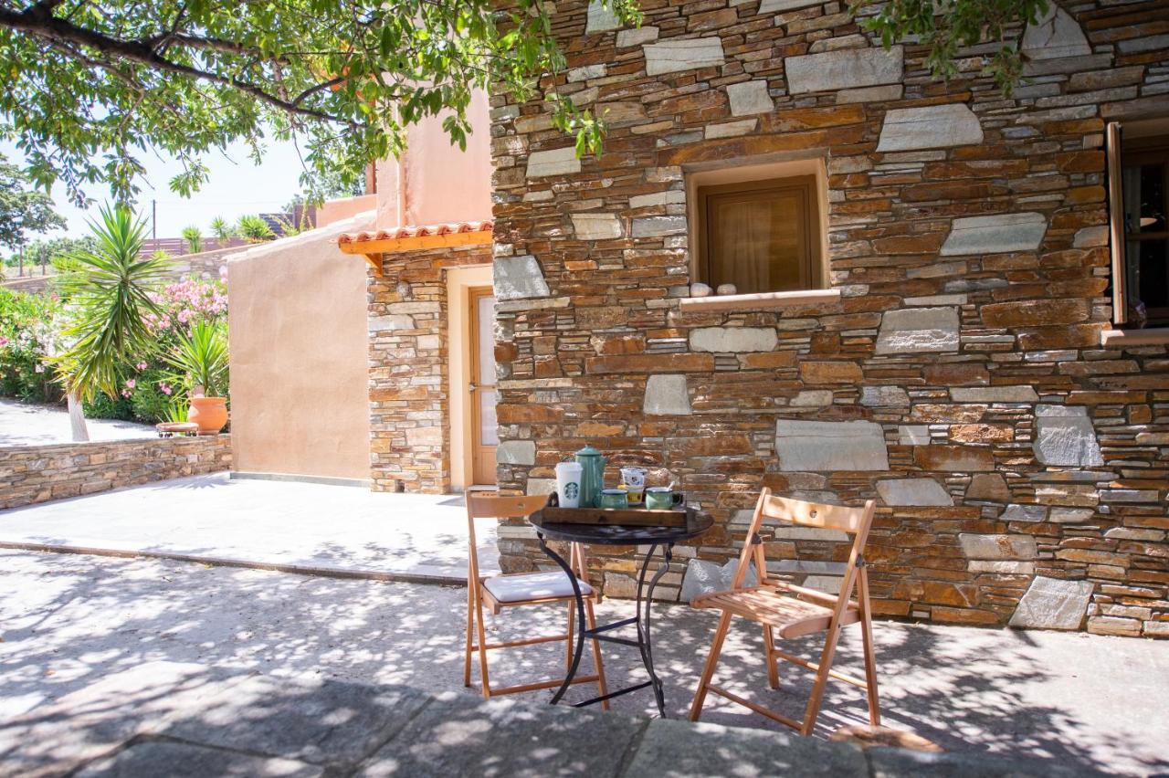 Getaway Andros Villa Kourelio Exterior foto